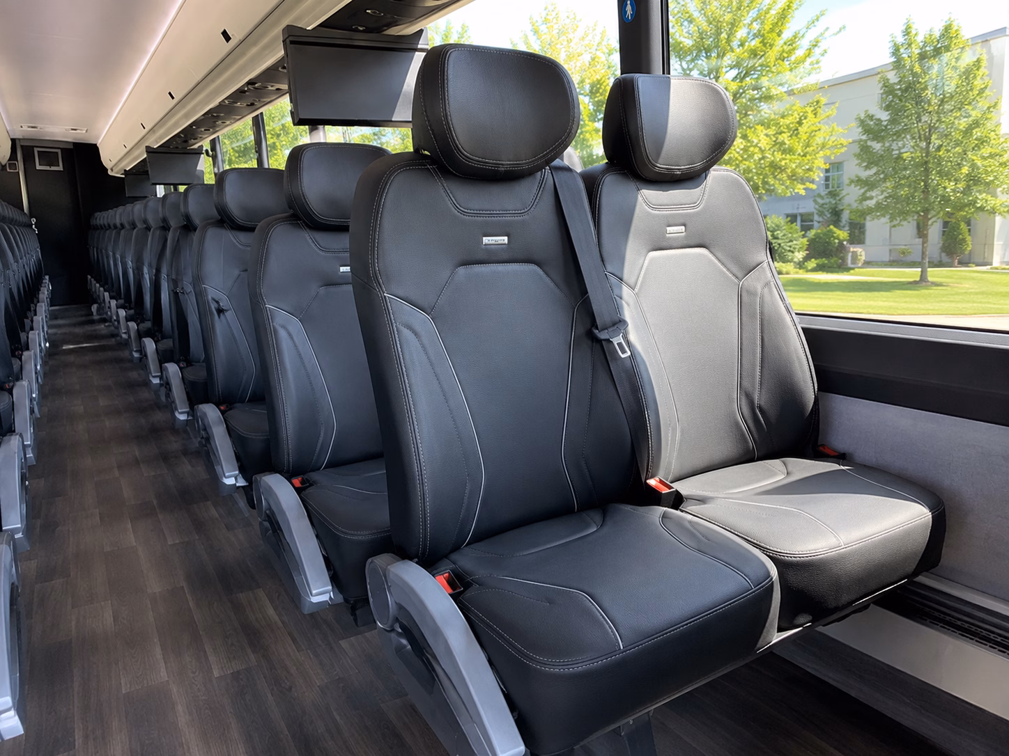 bachelorette wine tour buses through montgomery and central alabama