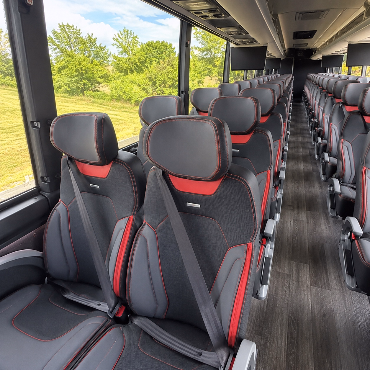 charter bus shuttles between maxwell air force base and montgomery