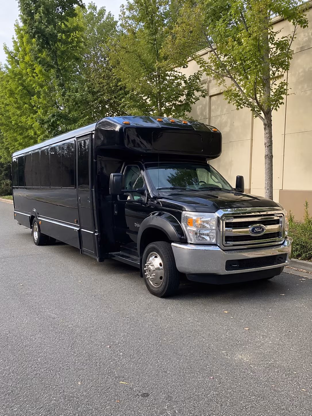 montgomery quinceanera sweet 16 party bus rental