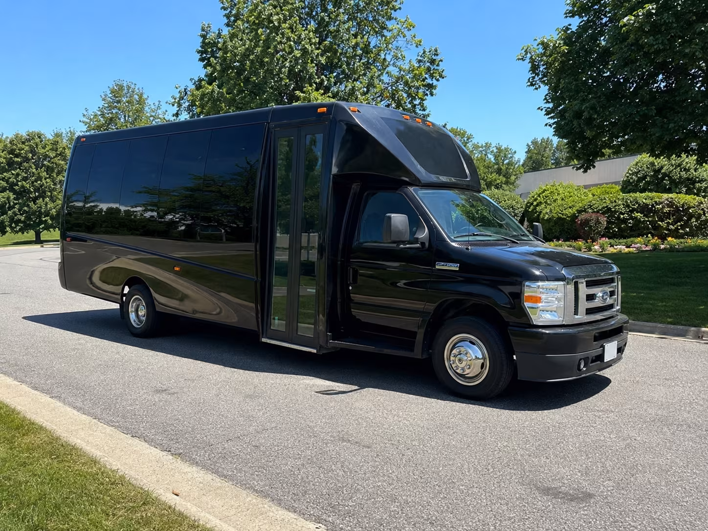 party buses for montgomery bachelor and bachelorette celebrations